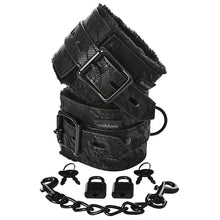 Load image into Gallery viewer, Lace Fur Lined Handcuffs